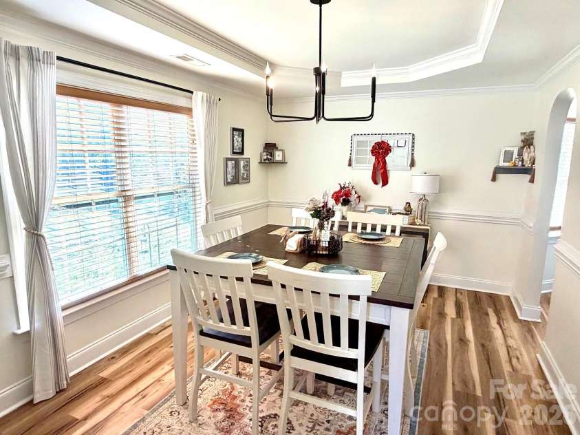 1421 Dexter Ridge Drive, Holly Springs, NC 27540.  MLS# CAR4340790, YatesRealty ID 3779. 