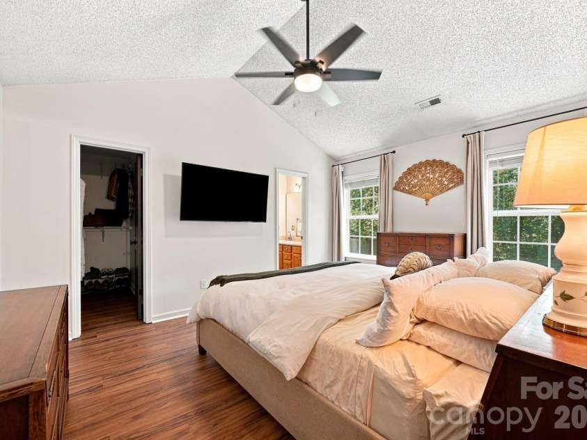 2010 Mallard Creek Drive, Rock Hill, SC 29732.  MLS# CAR4403595, YatesRealty ID 37791. 
