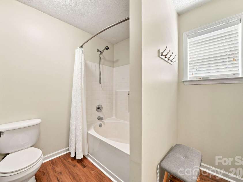 2010 Mallard Creek Drive, Rock Hill, SC 29732.  MLS# CAR4403595, YatesRealty ID 37791. 