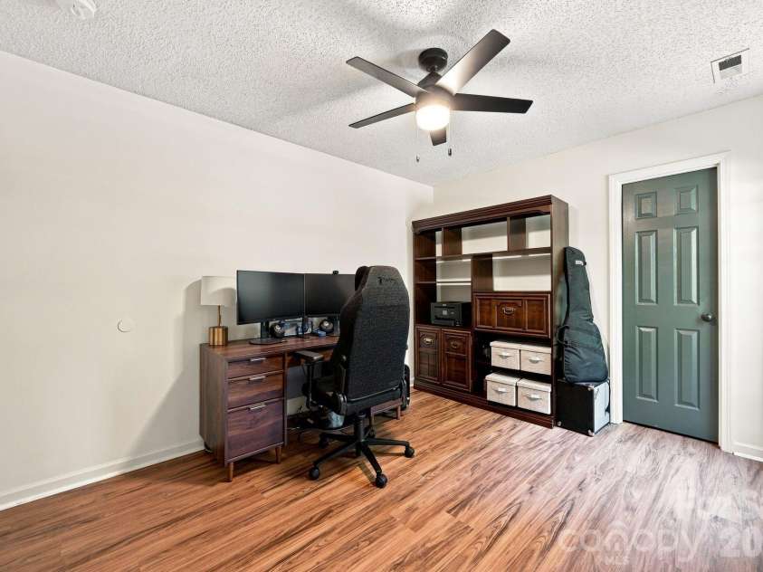 2010 Mallard Creek Drive, Rock Hill, SC 29732.  MLS# CAR4403595, YatesRealty ID 37791. 