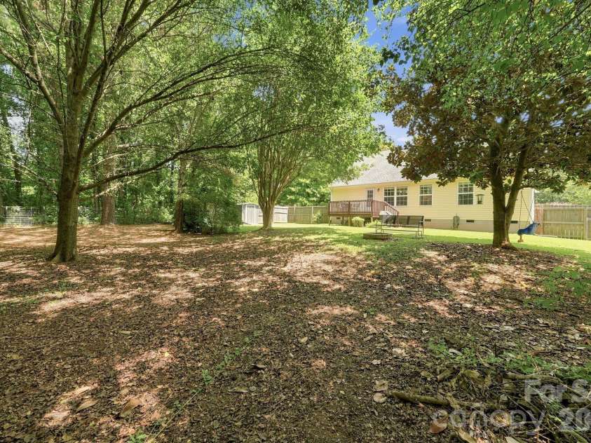 2010 Mallard Creek Drive, Rock Hill, SC 29732.  MLS# CAR4403595, YatesRealty ID 37791. 