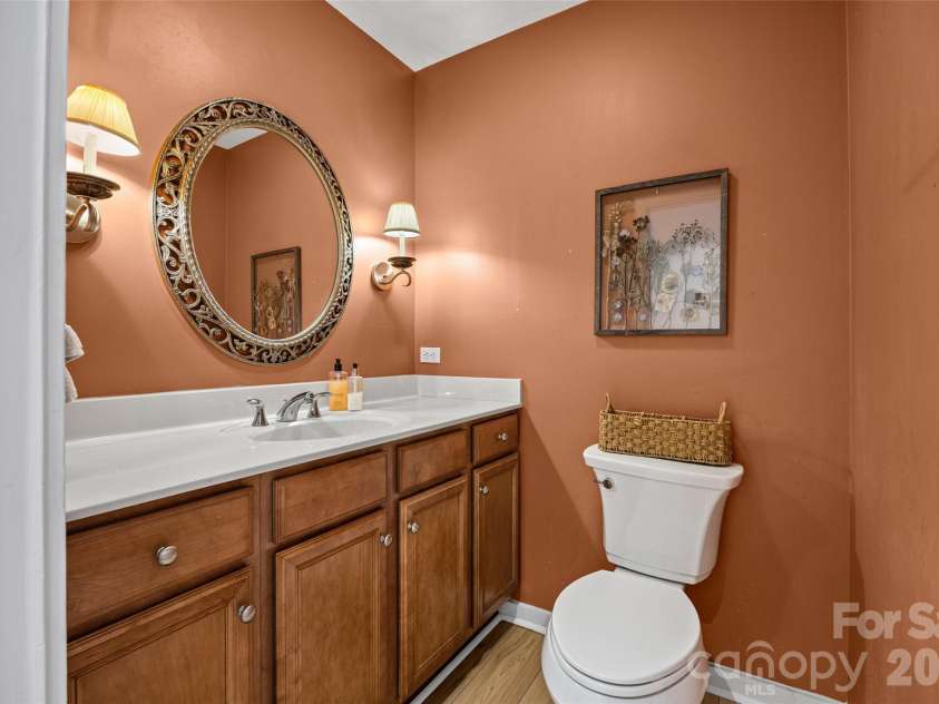 2 Five Oaks Lane, Lake Wylie, SC 29710.  MLS# CAR4398029, YatesRealty ID 37792. 