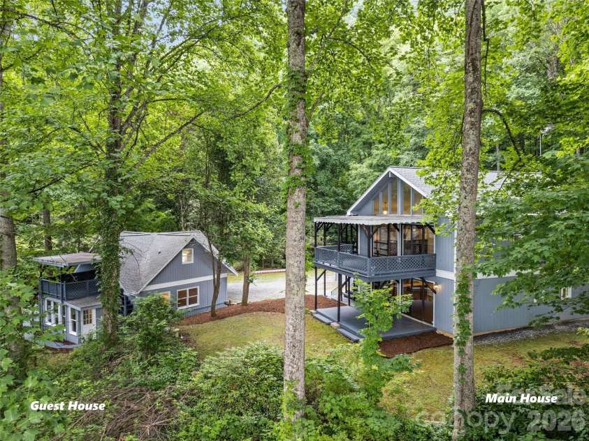 80 Merrie Way, Waynesville, NC 28786.  MLS# CAR4402846, YatesRealty ID 37794. 