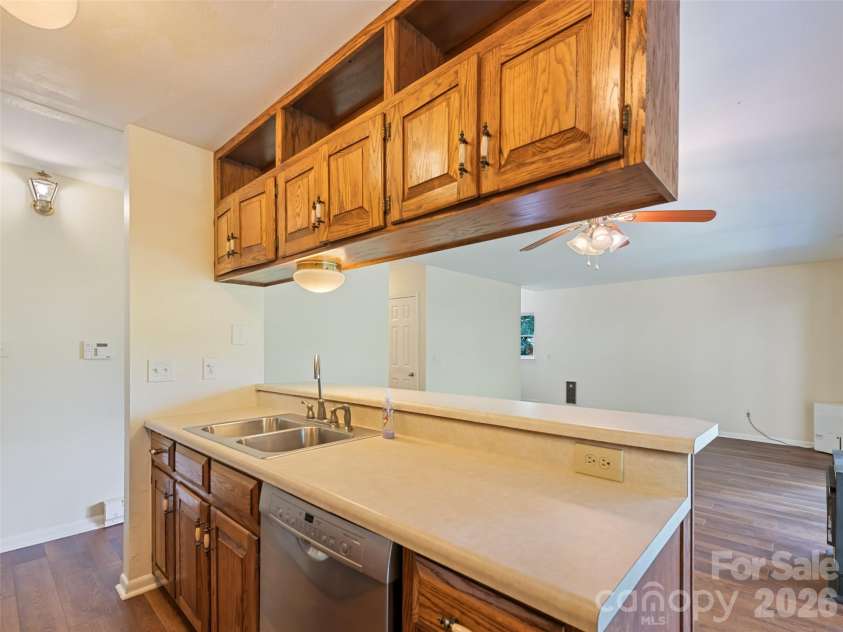 80 Merrie Way, Waynesville, NC 28786.  MLS# CAR4402846, YatesRealty ID 37794. 