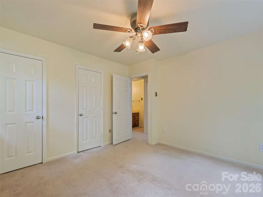 80 Merrie Way, Waynesville, NC 28786.  MLS# CAR4402846, YatesRealty ID 37794. 