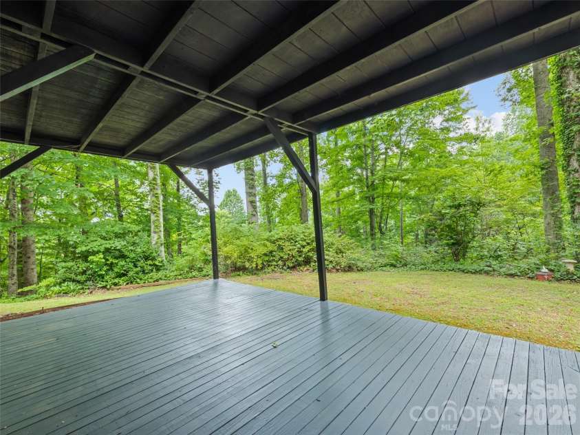 80 Merrie Way, Waynesville, NC 28786.  MLS# CAR4402846, YatesRealty ID 37794. 
