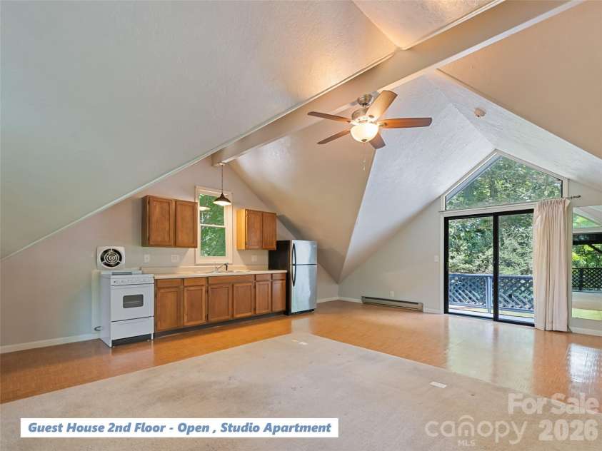 80 Merrie Way, Waynesville, NC 28786.  MLS# CAR4402846, YatesRealty ID 37794. 