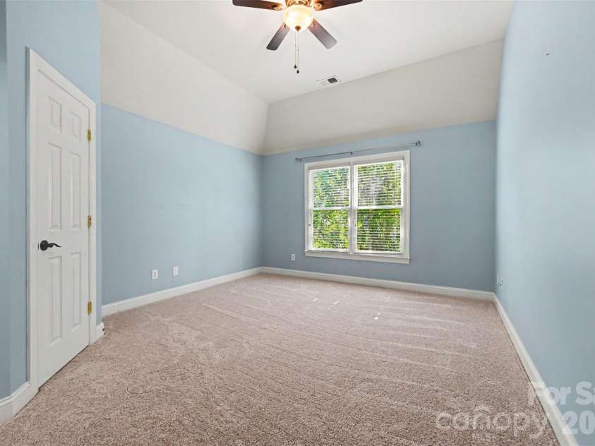 5600 Silver Creek Drive, Waxhaw, NC 28173.  MLS# CAR4400394, YatesRealty ID 37795. 