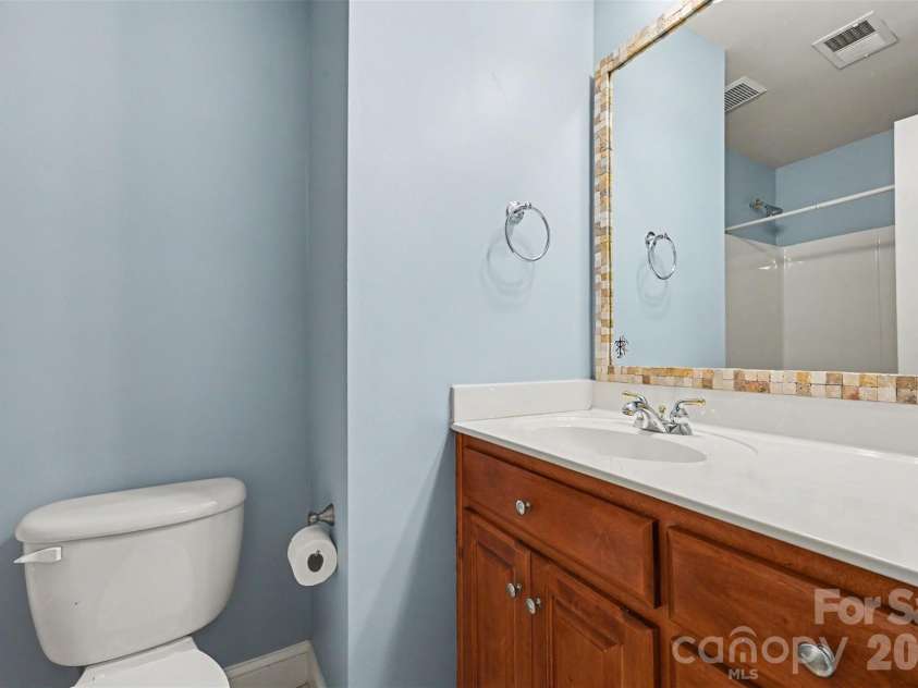 5600 Silver Creek Drive, Waxhaw, NC 28173.  MLS# CAR4400394, YatesRealty ID 37795. 
