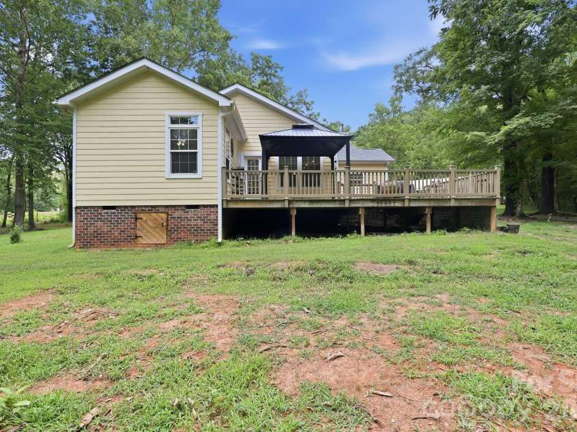 16665 Stokes Ferry Road, Richfield, NC 28137.  MLS# CAR4400480, YatesRealty ID 37796. 