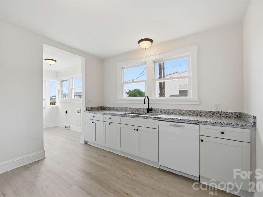 1235 Central Drive, Concord, NC 28027.  MLS# CAR4398804, YatesRealty ID 37797. 