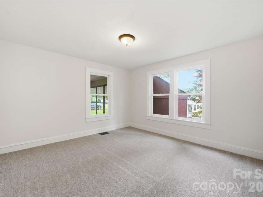 1235 Central Drive, Concord, NC 28027.  MLS# CAR4398804, YatesRealty ID 37797. 