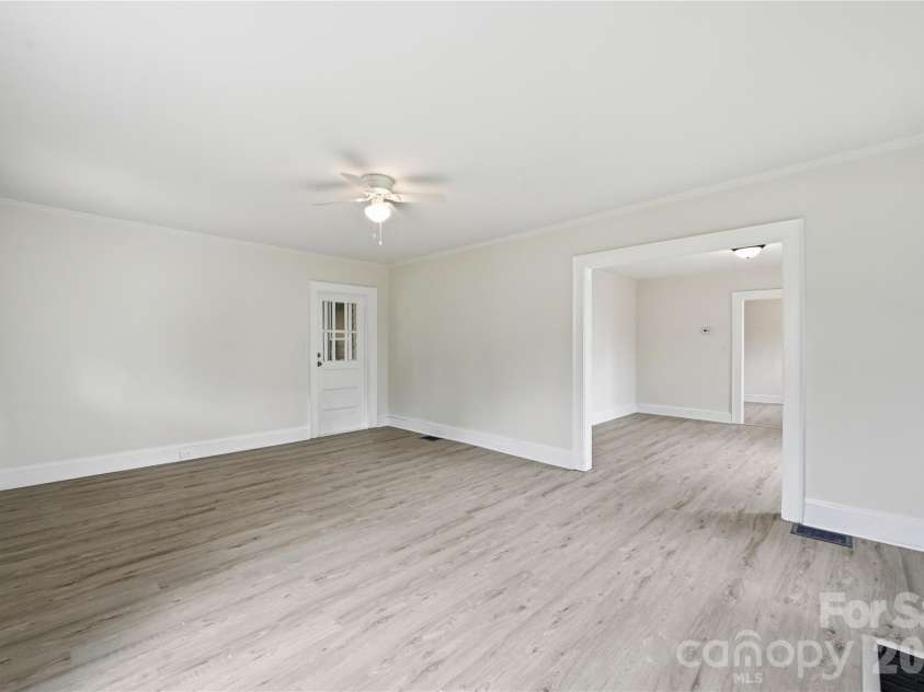 1235 Central Drive, Concord, NC 28027.  MLS# CAR4398804, YatesRealty ID 37797. 