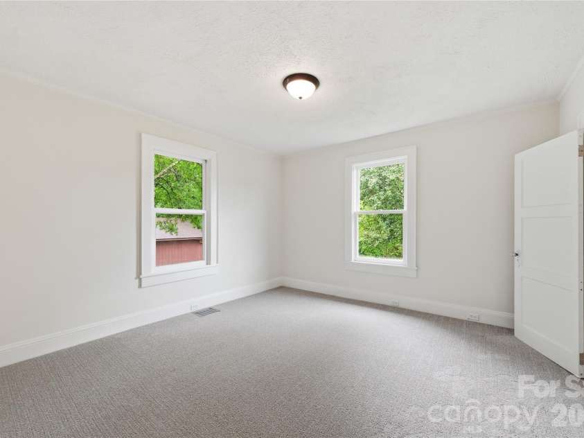 1235 Central Drive, Concord, NC 28027.  MLS# CAR4398804, YatesRealty ID 37797. 