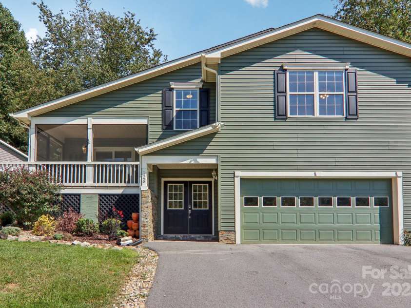 126 Pasco Loop, Waynesville, NC 28785.  MLS# CAR4301663, YatesRealty ID 378. Front of home