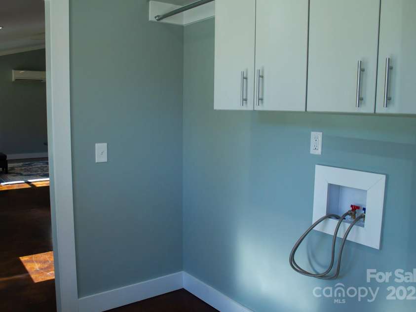 411 Gary Street, Candor, NC 27229.  MLS# CAR4214529, YatesRealty ID 378. 