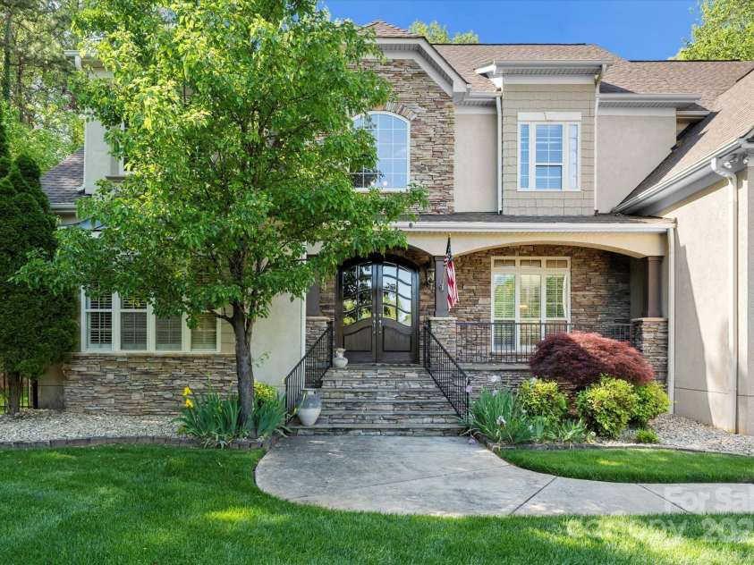 227 Wildwood Cove Drive, Mooresville, NC 28117.  MLS# CAR4214426, YatesRealty ID 3780. 