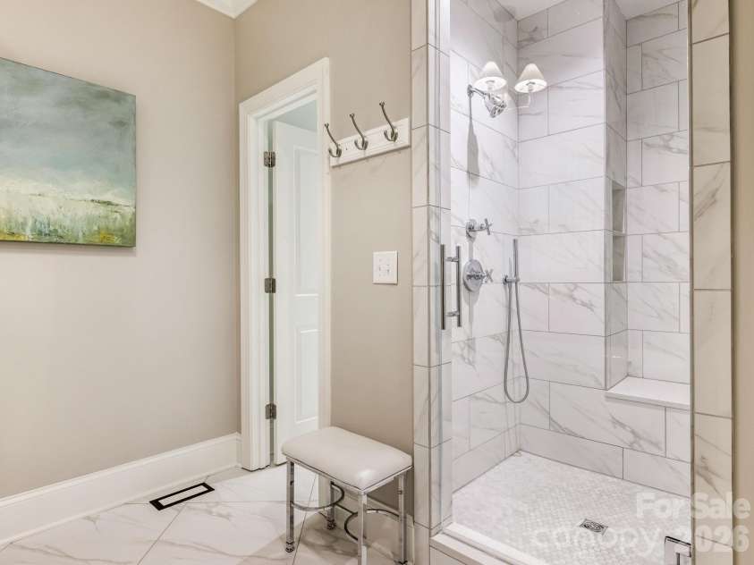 2116 Midwood Place, Charlotte, NC 28205.  MLS# CAR4400087, YatesRealty ID 37800. 