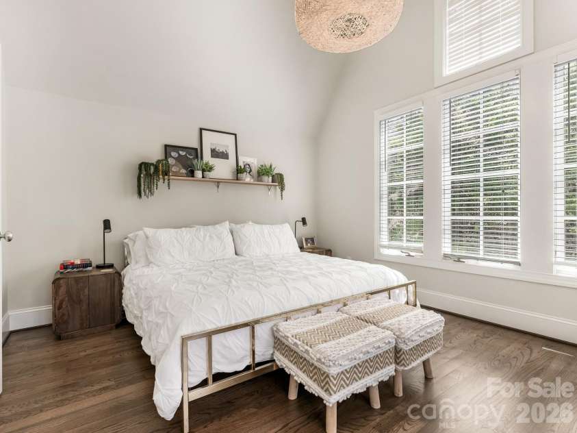 2116 Midwood Place, Charlotte, NC 28205.  MLS# CAR4400087, YatesRealty ID 37800. 