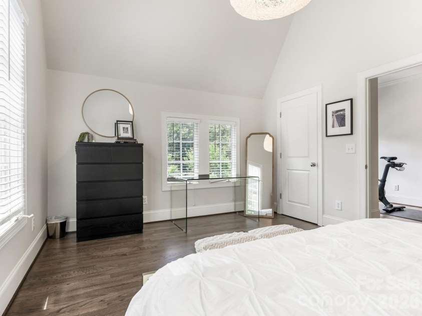 2116 Midwood Place, Charlotte, NC 28205.  MLS# CAR4400087, YatesRealty ID 37800. 