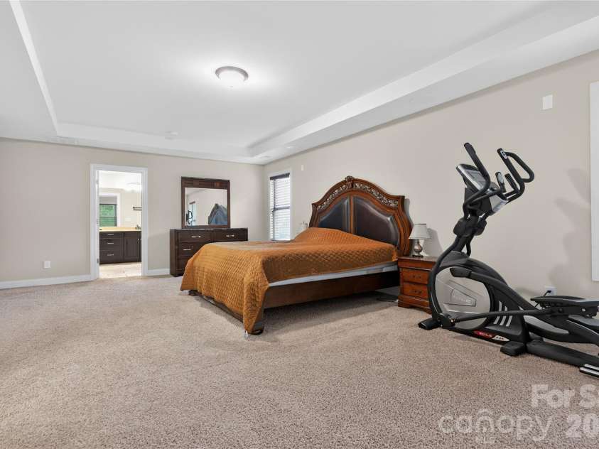 726 Lingfield Lane, Waxhaw, NC 28173.  MLS# CAR4391318, YatesRealty ID 37801. 
