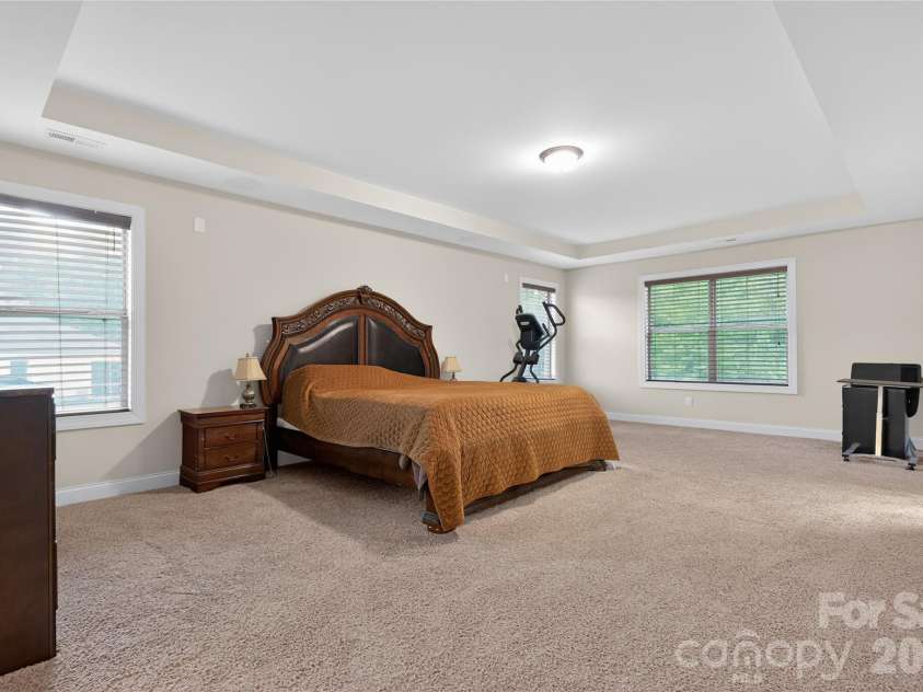 726 Lingfield Lane, Waxhaw, NC 28173.  MLS# CAR4391318, YatesRealty ID 37801. 