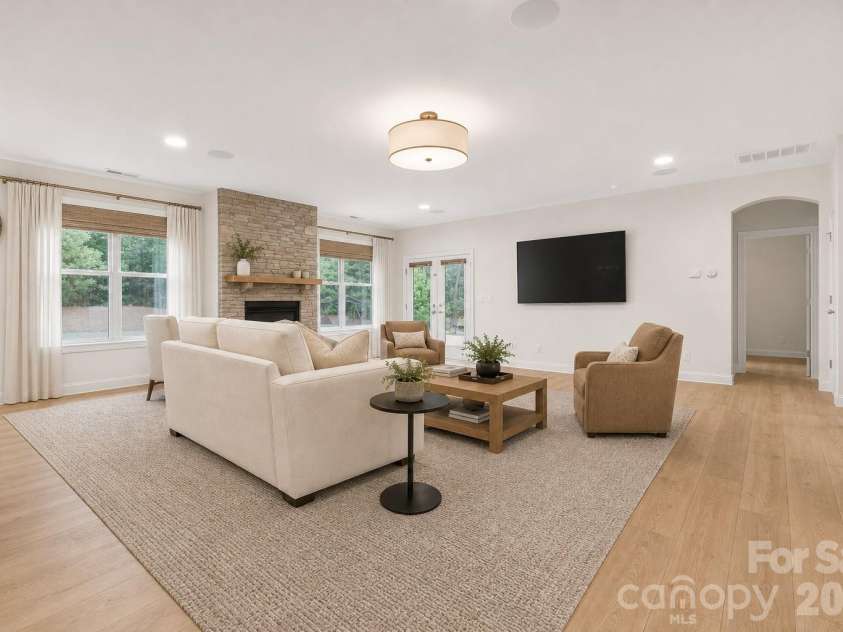 726 Lingfield Lane, Waxhaw, NC 28173.  MLS# CAR4391318, YatesRealty ID 37801. Virtually Staged