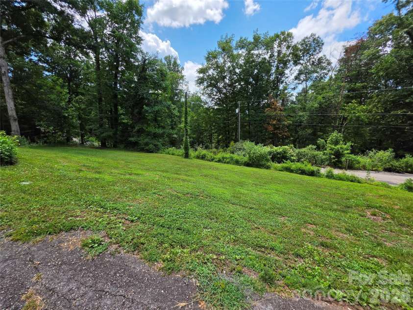214 Big Bear Boulevard, Old Fort, NC 28762.  MLS# CAR4402533, YatesRealty ID 37802. 