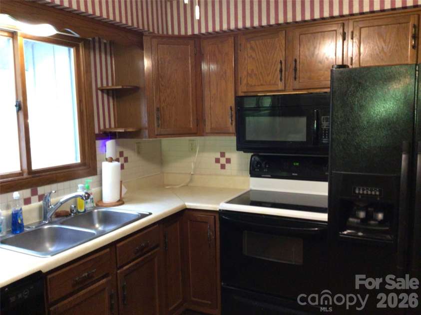 214 Big Bear Boulevard, Old Fort, NC 28762.  MLS# CAR4402533, YatesRealty ID 37802. 