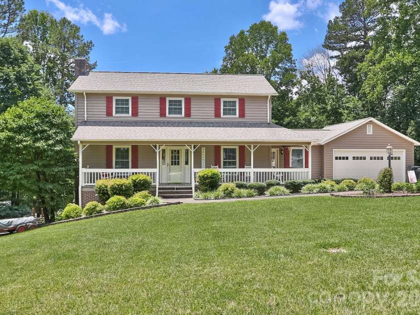 135 Holly Hill Drive, Elkin, NC 28621.  MLS# CAR4395463, YatesRealty ID 37803. 
