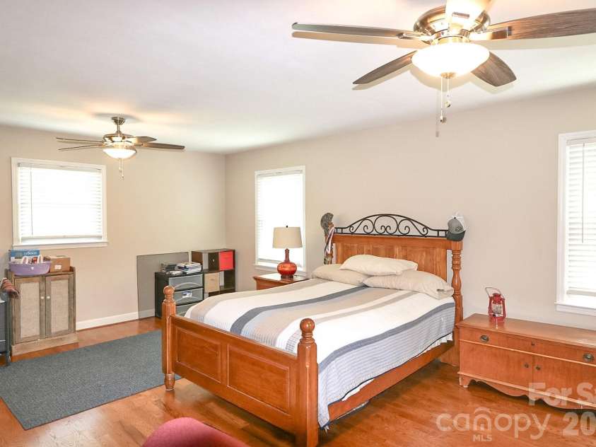 135 Holly Hill Drive, Elkin, NC 28621.  MLS# CAR4395463, YatesRealty ID 37803. 
