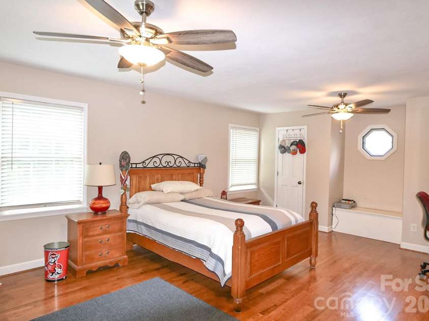135 Holly Hill Drive, Elkin, NC 28621.  MLS# CAR4395463, YatesRealty ID 37803. 