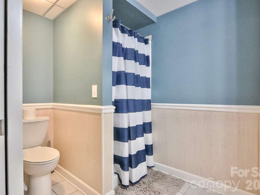 135 Holly Hill Drive, Elkin, NC 28621.  MLS# CAR4395463, YatesRealty ID 37803. 