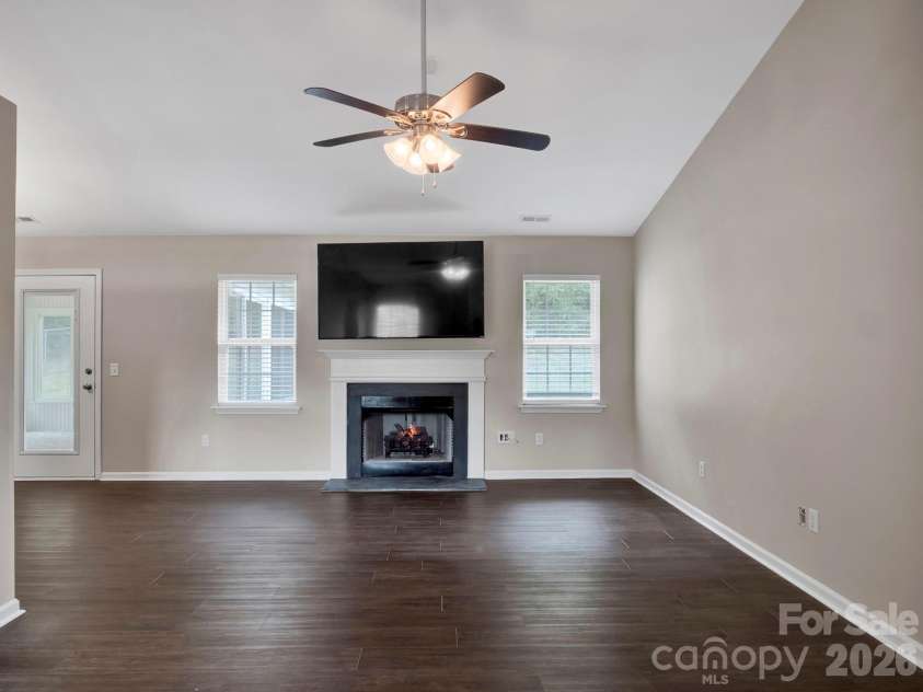 1460 Julius Drive, Salisbury, NC 28147.  MLS# CAR4398025, YatesRealty ID 37805. 