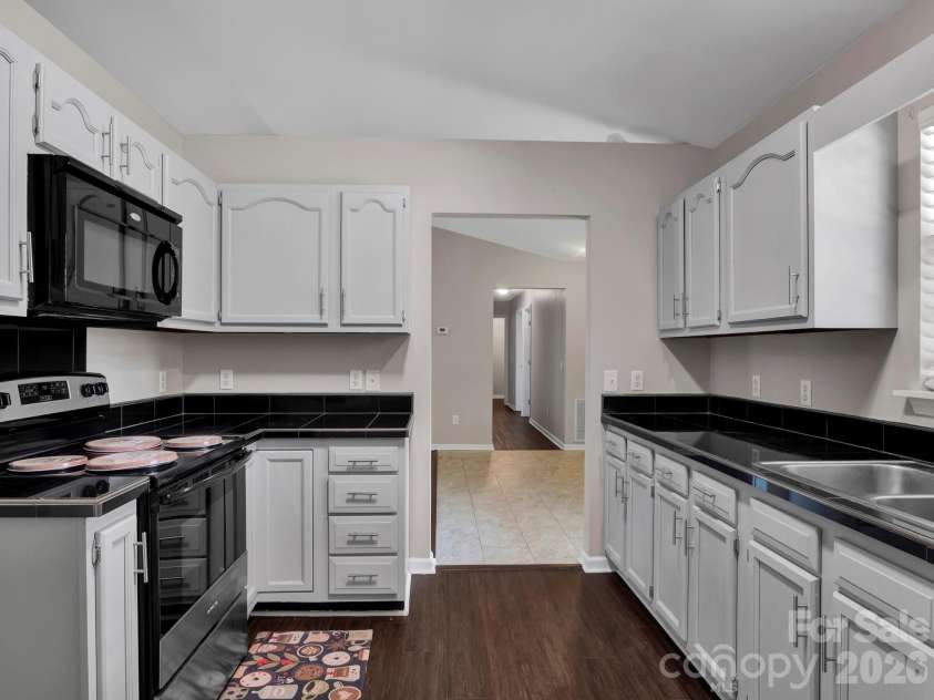 1460 Julius Drive, Salisbury, NC 28147.  MLS# CAR4398025, YatesRealty ID 37805. 