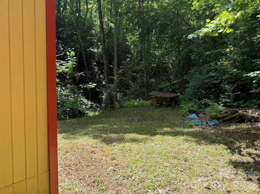 181 Lyman Lane, Rosman, NC 28772.  MLS# CAR4403958, YatesRealty ID 37806. 