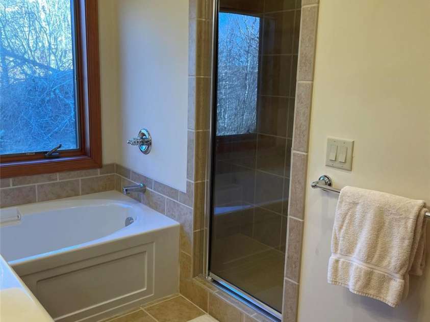 143 Wildflower Ridge, Sugar Mountain, NC 28604.  MLS# CAR4343710, YatesRealty ID 3781. 