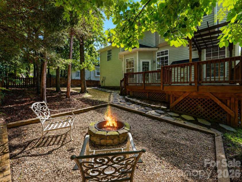 6832 Charter Hills Road, Charlotte, NC 28277.  MLS# CAR4396784, YatesRealty ID 37813. Dedicated fire pit area!