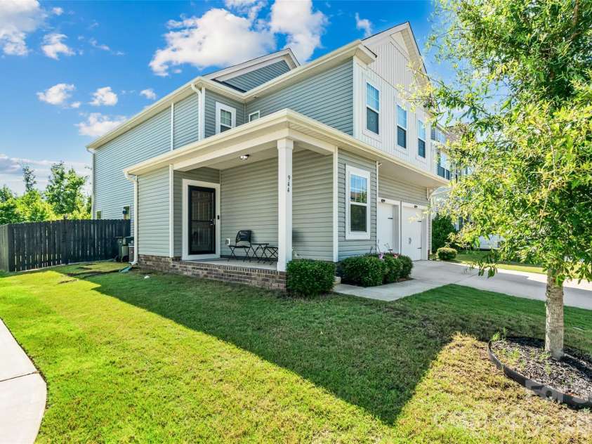 944 Von Buren Boulevard, Rock Hill, SC 29730.  MLS# CAR4395648, YatesRealty ID 37814. 