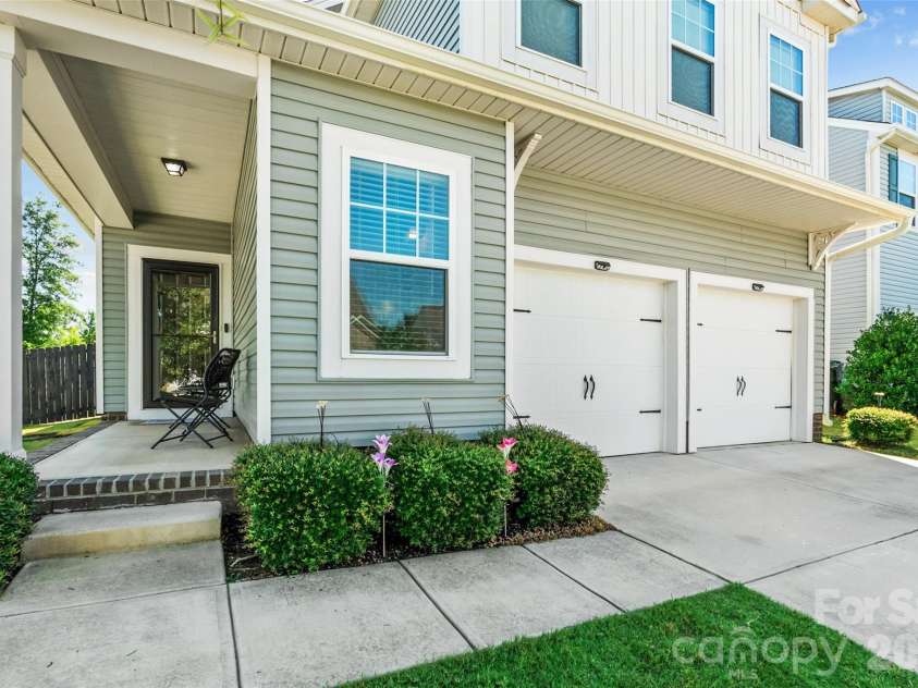 944 Von Buren Boulevard, Rock Hill, SC 29730.  MLS# CAR4395648, YatesRealty ID 37814. 