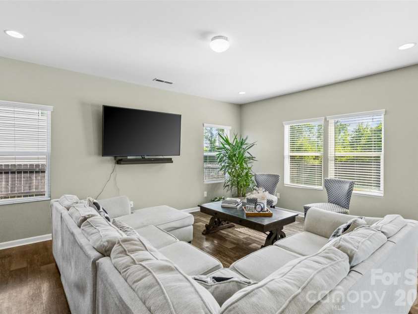 944 Von Buren Boulevard, Rock Hill, SC 29730.  MLS# CAR4395648, YatesRealty ID 37814. 