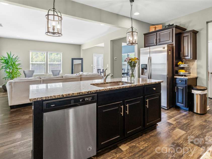 944 Von Buren Boulevard, Rock Hill, SC 29730.  MLS# CAR4395648, YatesRealty ID 37814. 