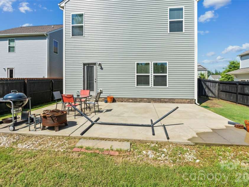 944 Von Buren Boulevard, Rock Hill, SC 29730.  MLS# CAR4395648, YatesRealty ID 37814. 