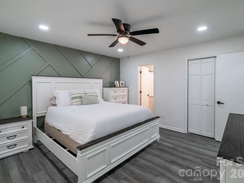 2406 Bearskin Lane, Monroe, NC 28110.  MLS# CAR4396948, YatesRealty ID 37817. 