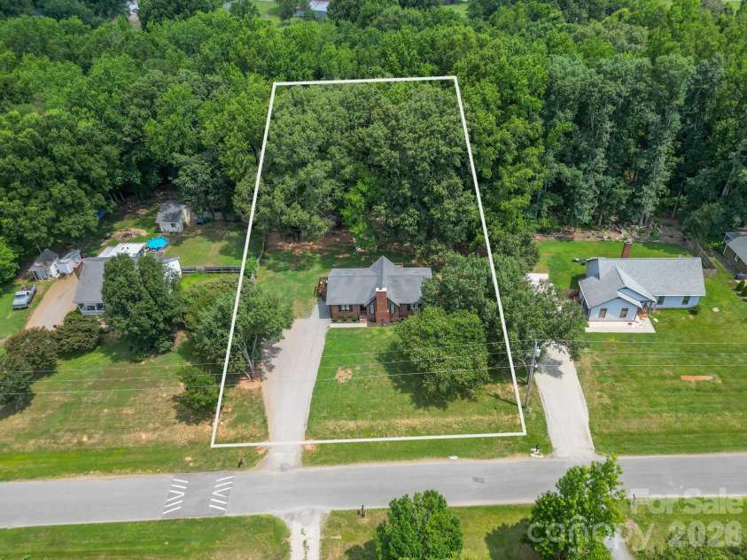 2406 Bearskin Lane, Monroe, NC 28110.  MLS# CAR4396948, YatesRealty ID 37817. Approximate Property Lines