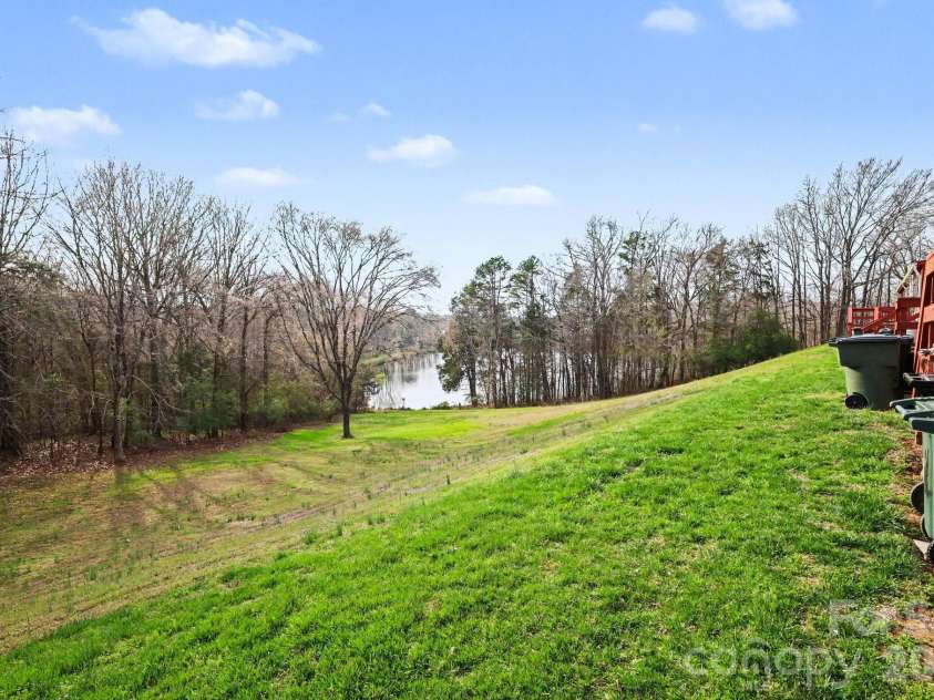 1162 Crestmont Drive, Concord, NC 28025.  MLS# CAR4357805, YatesRealty ID 37818. 