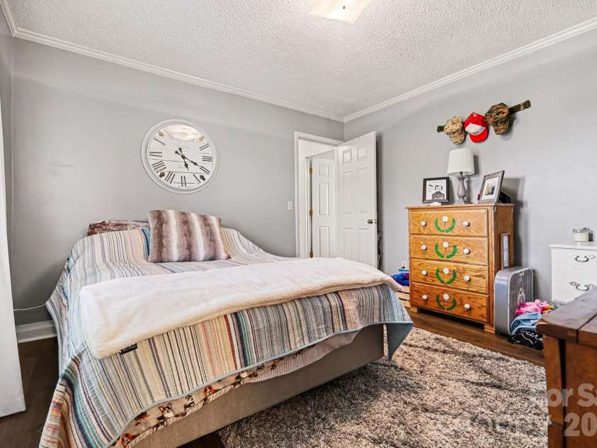 1162 Crestmont Drive, Concord, NC 28025.  MLS# CAR4357805, YatesRealty ID 37818. 