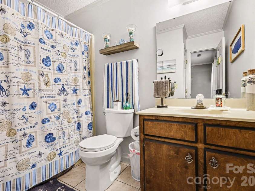 1162 Crestmont Drive, Concord, NC 28025.  MLS# CAR4357805, YatesRealty ID 37818. 