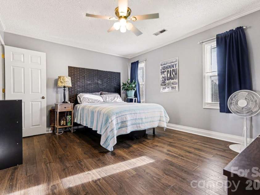 1162 Crestmont Drive, Concord, NC 28025.  MLS# CAR4357805, YatesRealty ID 37818. 