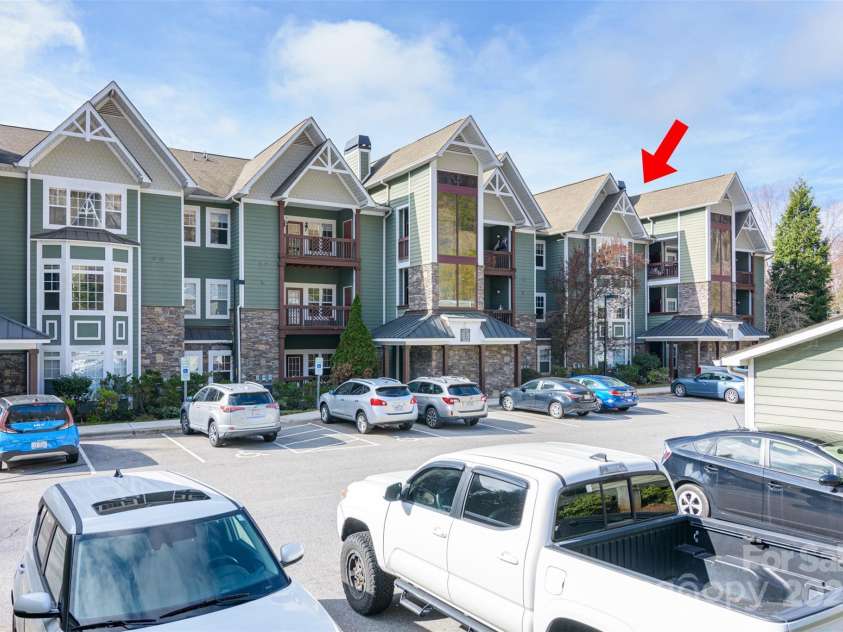 1000 Olde Eastwood Village Boulevard, Asheville, NC 28803.  MLS# CAR4305759, YatesRealty ID 3782. 